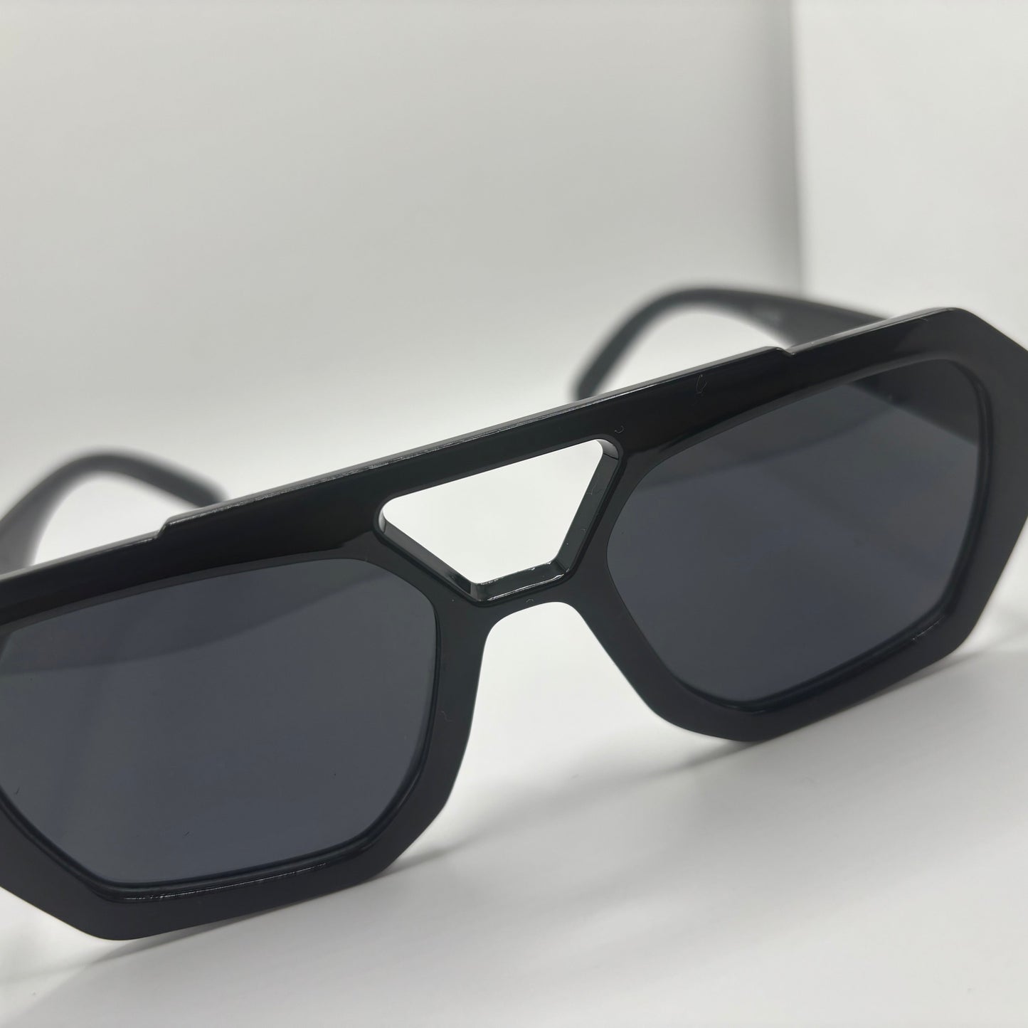 Elura frames - Womens luxury sunglasses