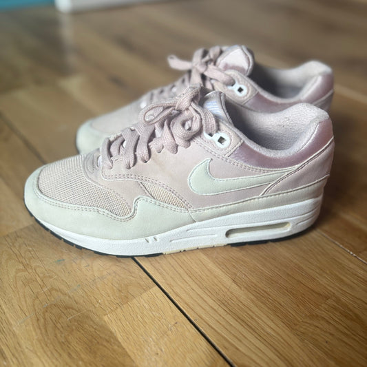 Nike airmax motif pink & white trainers womens uk 5