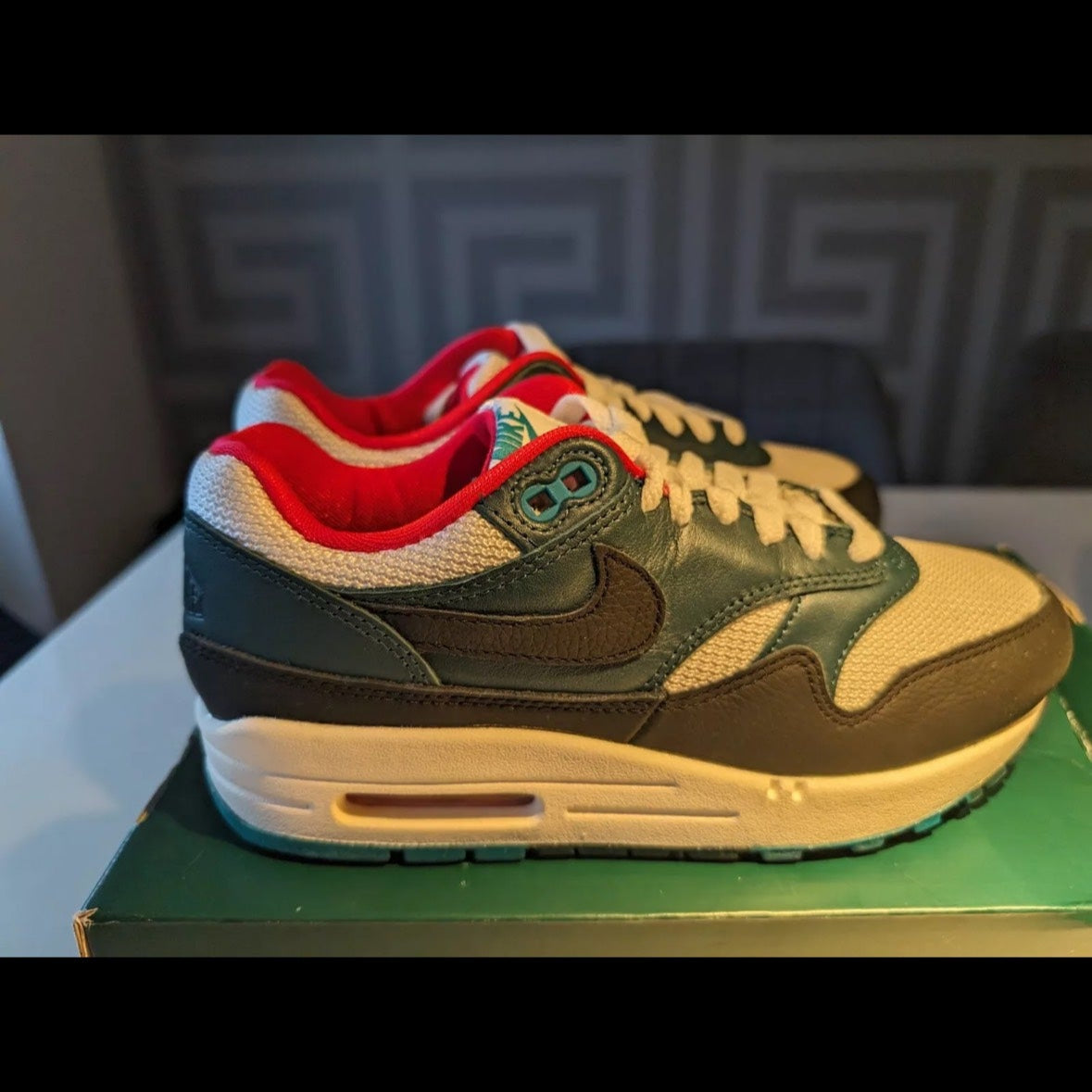Nike air max 1 Lebron x Liverpool FC - size 4.5 uk no box